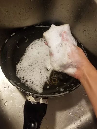 home cleaning, dish cleaning, stain remover, dish block, dish washing soap